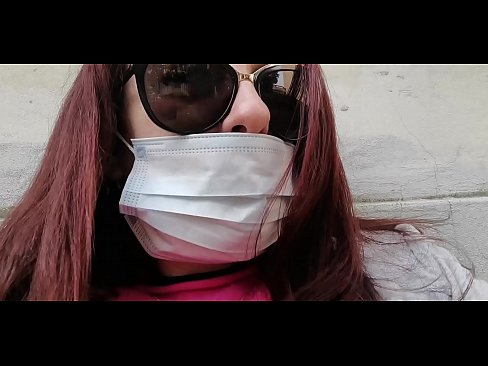 ❤️ Nicoletta rächt sich an ihrem Nachbarn und pinkelt in seine Garage (Special Covid19 Italian Quarantine) ❤️❌ Quality sex bei uns ❌️❤