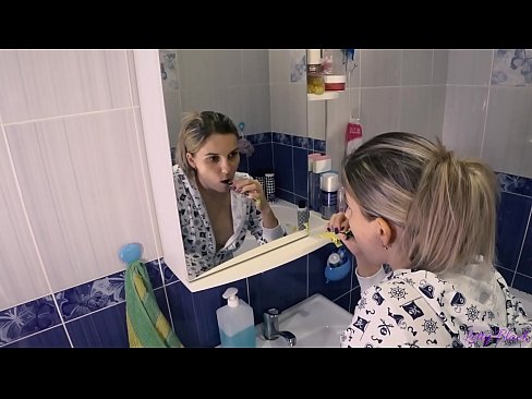 ❤️ Hack mit jungen im Pyjama endet mündlich Sperma in Arsch - Letty Black ❤️❌ Quality sex bei uns ❌️❤